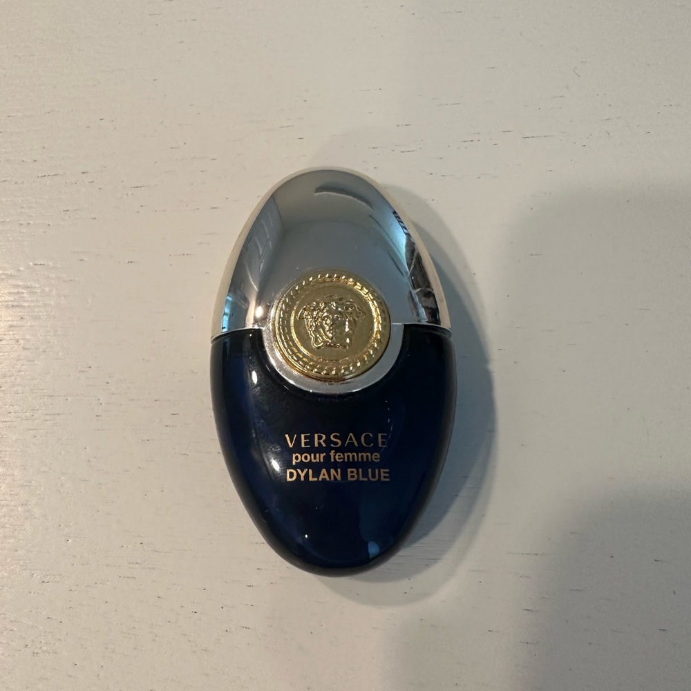 Versace pour femme dylan blue